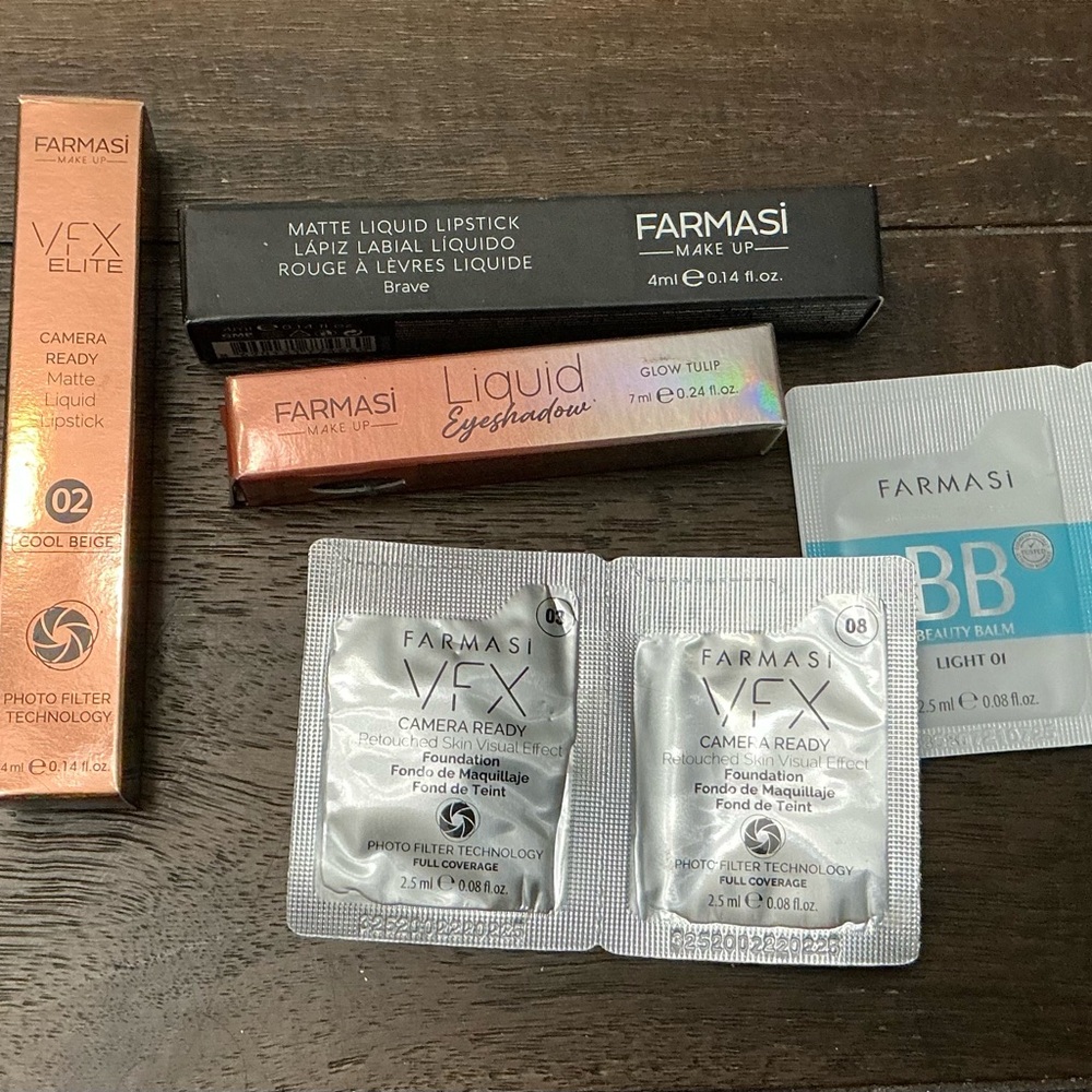 Farmasi Makeup Bundle